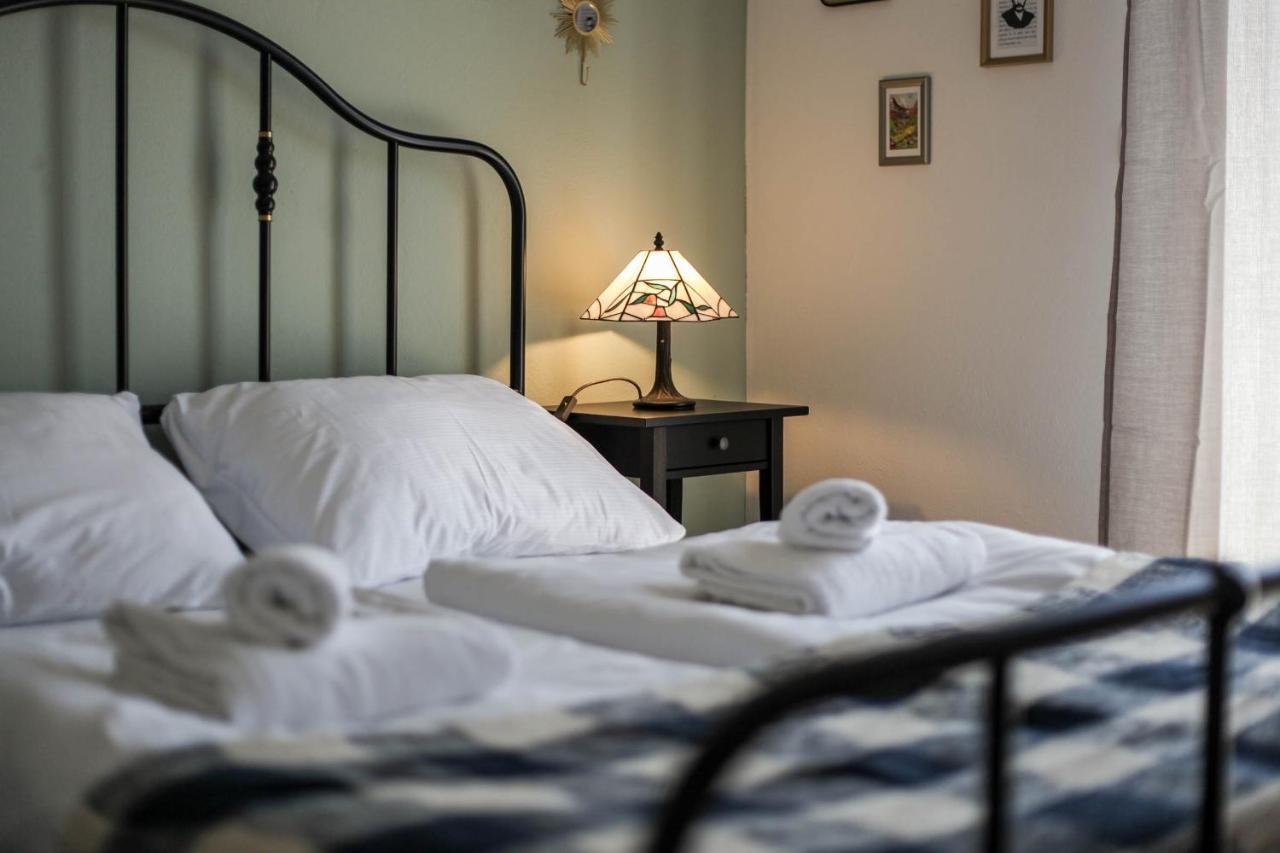 Sherlock'S Holidays Boutique Rooms Portoroz Exterior foto